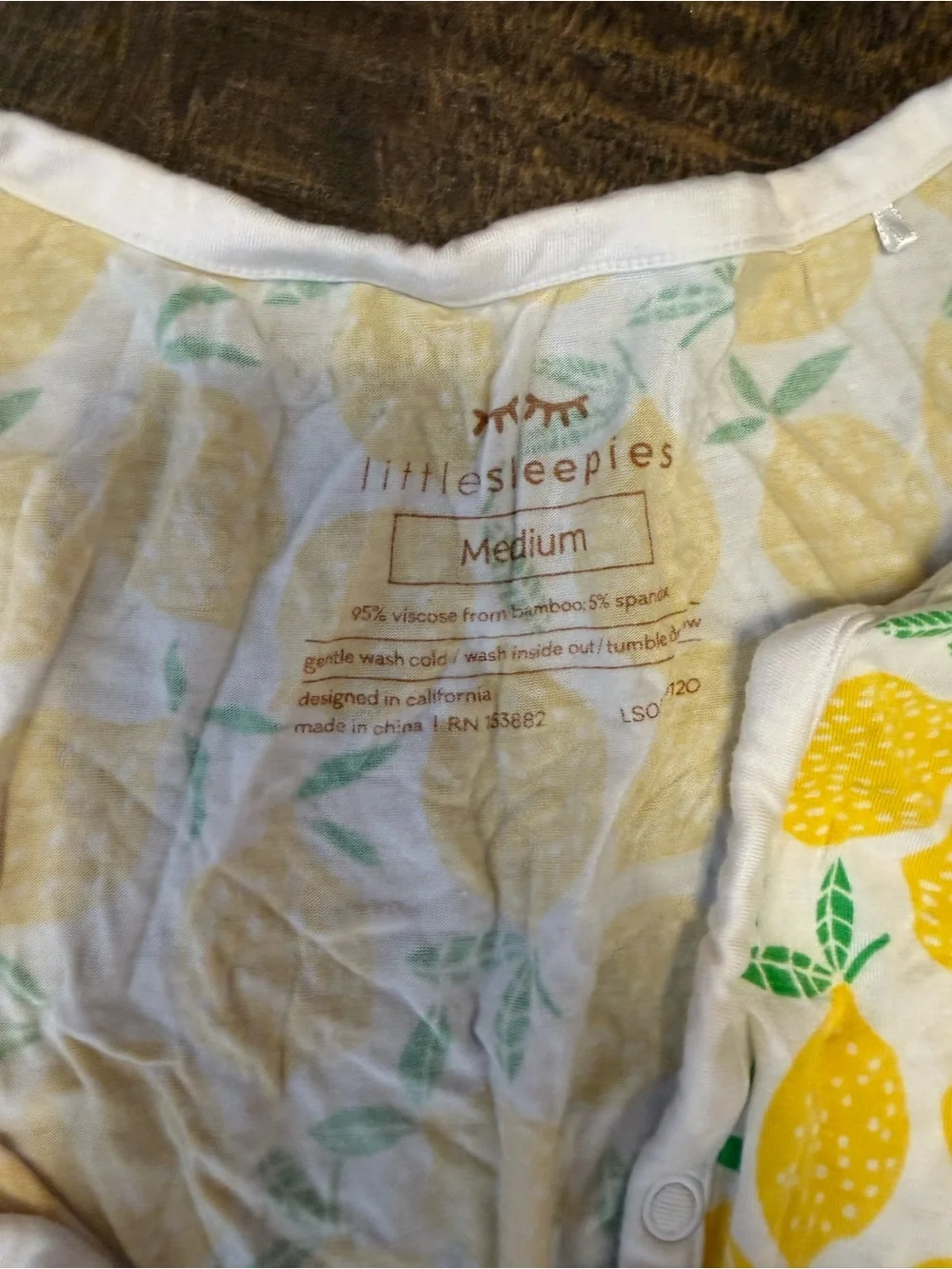 Mommy & Me - One-Piece Zipper Pajamas 0-3M & Women’s Top M Lemon Print